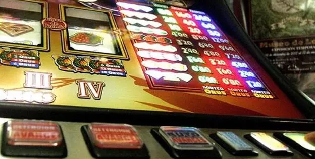 Premios y botones máquina recreativas para bar