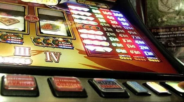 Premios y botones máquina recreativas para bar